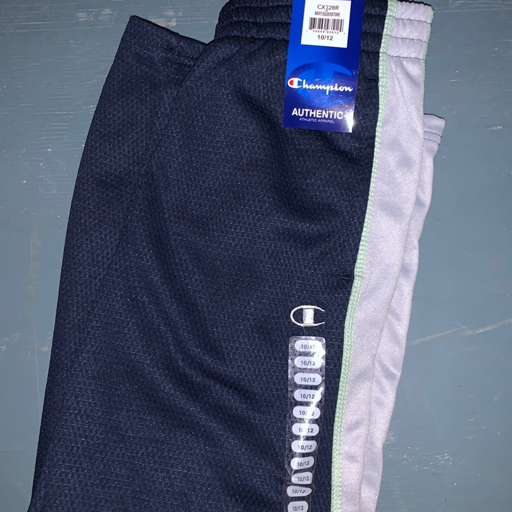 Athletic pants